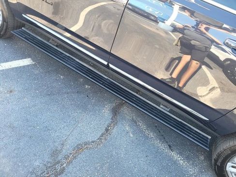 Used 2023 GMC Yukon XL Denali Ultimate image 15