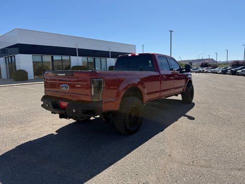 Used 2019 Ford F350 Lariat w/ Lariat Value Package AWD/4WD image 5