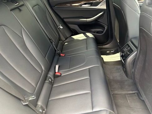 Used 2023 BMW X3 xDrive30i AWD/4WD image 16