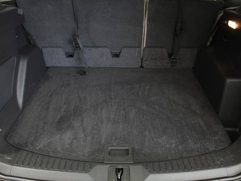 Used 2015 Ford Escape Titanium w/ Equipment Group 301A AWD/4WD image 18