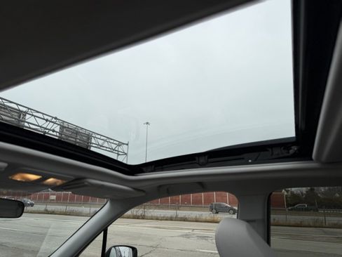 Used 2014 Subaru Forester 2.5i Premium w/ All-Weather Package image 14