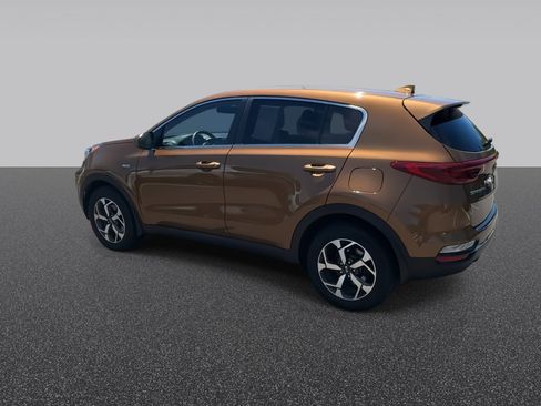 Used 2020 Kia Sportage LX AWD/4WD image 7