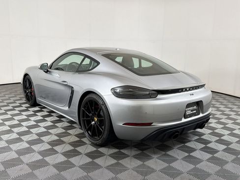 Certified 2025 Porsche 718 Cayman GTS RWD image 3
