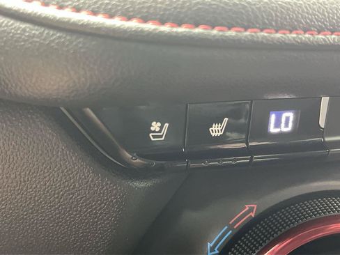 Certified 2019 Chevrolet Blazer RS AWD/4WD image 24