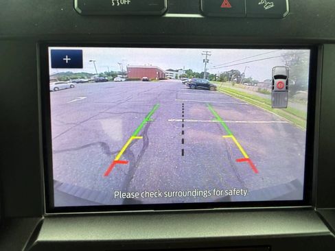 Used 2022 Ford F250 XL w/ Power Equipment Group AWD/4WD image 23
