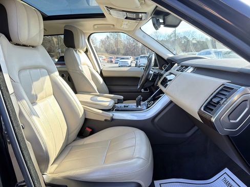 Used 2019 Land Rover Range Rover Sport Supercharged image 17