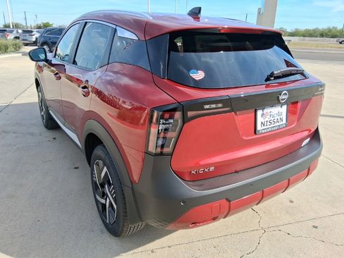 New 2026 Nissan Kicks SV w/ SV Premium Package image 4