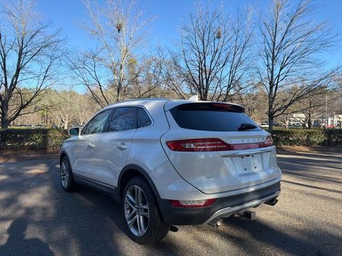 Used 2019 Lincoln MKC Reserve w/ MKC Climate Package image 8