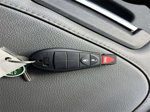 Used 2018 RAM 3500 Tradesman w/ Chrome Appearance Group image 34