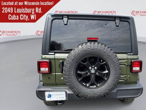 Used 2021 Jeep Wrangler Unlimited Sport AWD/4WD image 5