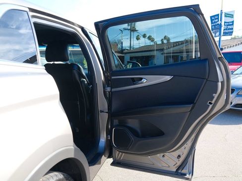 Used 2016 Lincoln MKX Select w/ Select Plus Package FWD image 30