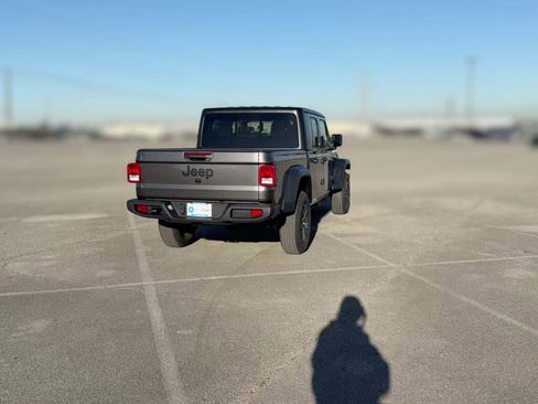 New 2026 Jeep Gladiator Sport image 11