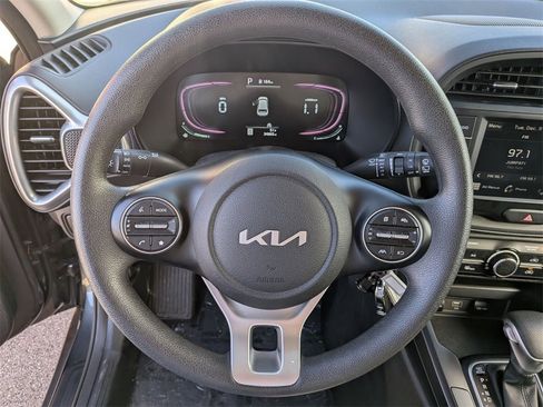 Used 2024 Kia Soul LX w/ Option Group 015 image 23