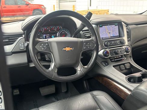 Used 2019 Chevrolet Tahoe LT image 4