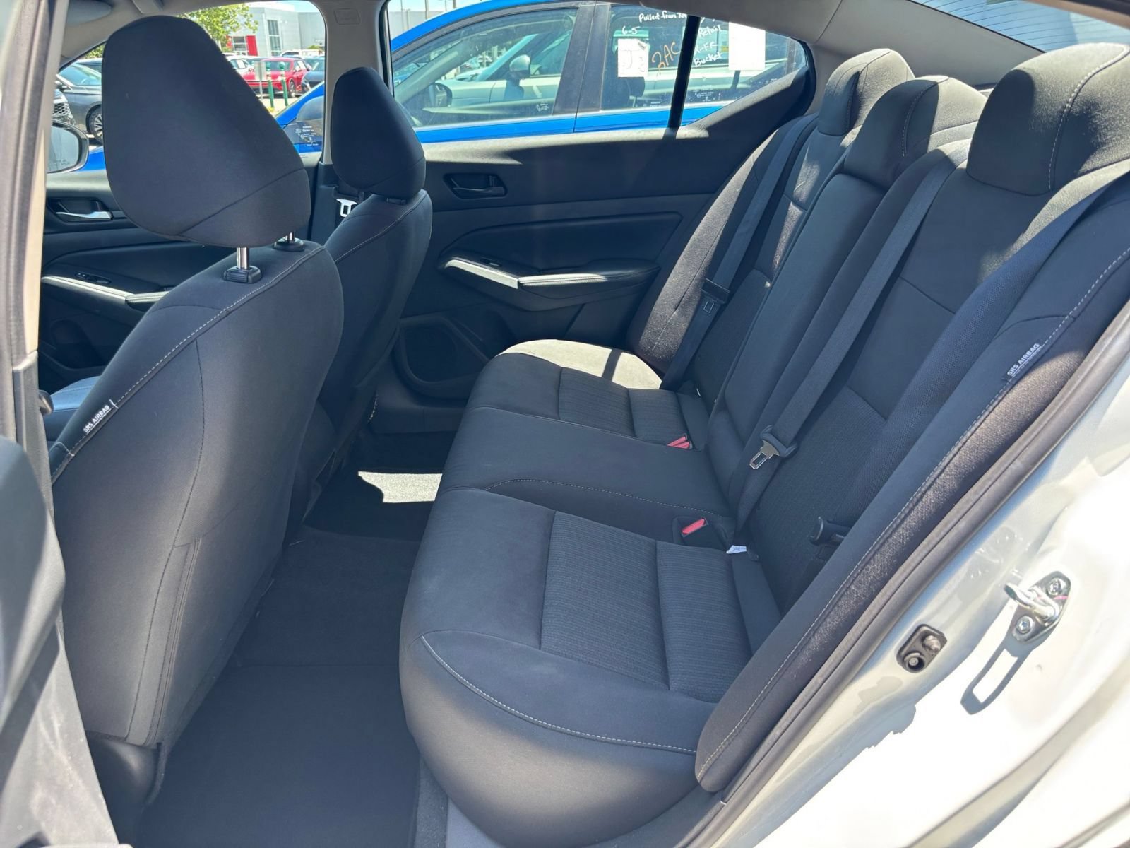 Used 2025 Nissan Altima 2.5 SV FWD image 25