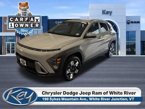 Used 2024 Hyundai Kona SEL AWD/4WD image 1