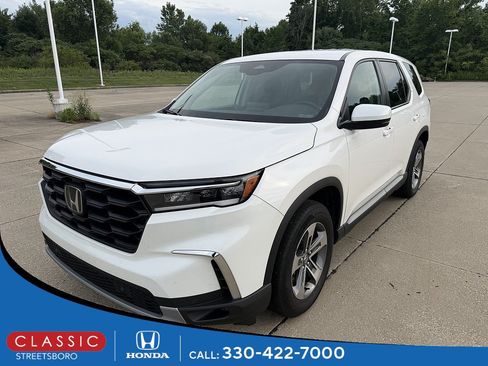 Used 2025 Honda Pilot EX-L image 1