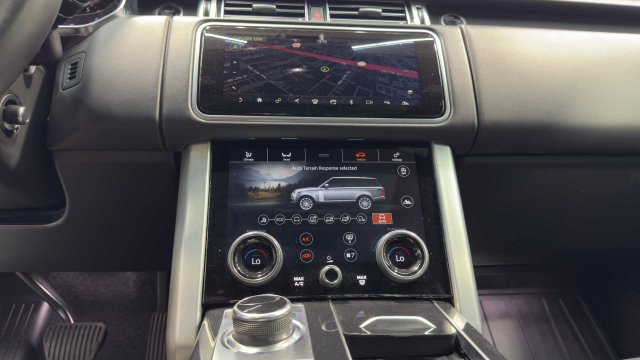 Used 2020 Land Rover Range Rover HSE AWD/4WD image 29