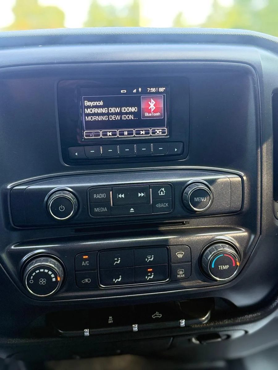 Used 2014 GMC Sierra 1500 4x4 Crew Cab w/ Sierra Appearance Package image 16