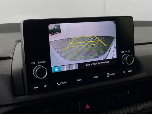 Used 2023 Honda CR-V Sport image 17