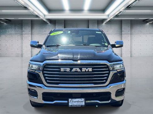 Used 2025 RAM 1500 Laramie AWD/4WD image 2