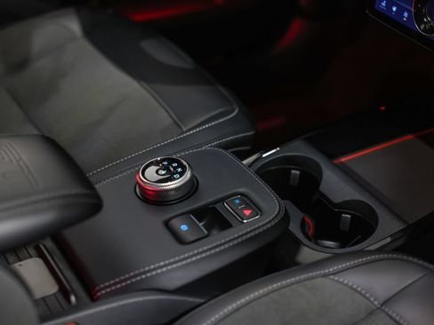 Used 2022 Ford Mustang Mach-E GT w/ GT Performance Edition AWD/4WD image 26