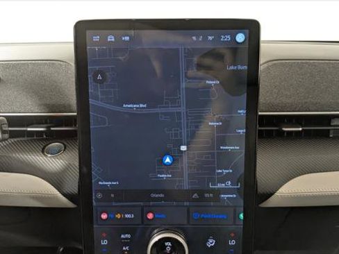 Used 2024 Ford Mustang Mach-E Premium image 29