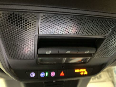 New 2026 Chevrolet Equinox EV LT image 35