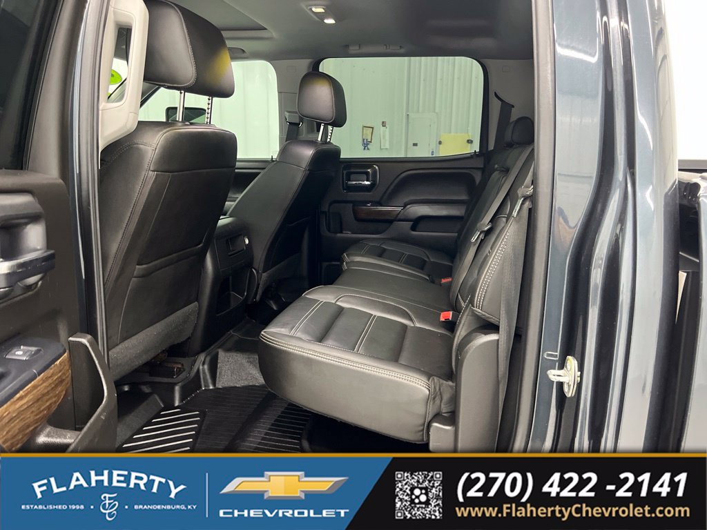 Used 2019 GMC Sierra 2500 Denali w/ Duramax Plus Package AWD/4WD image 11