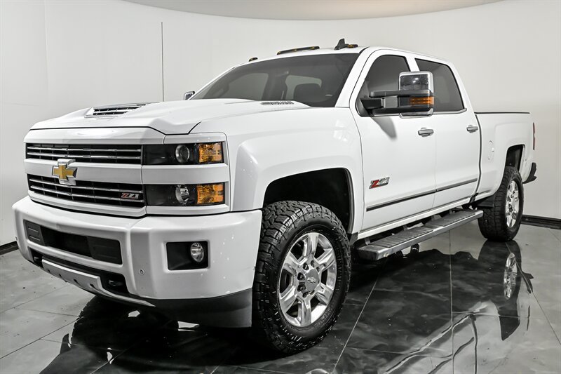 Used 2019 Chevrolet Silverado 2500 LTZ w/ Duramax Plus Package AWD/4WD image 5