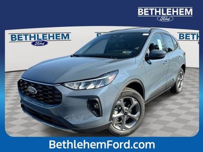 New 2025 Ford Escape ST-Line Select w/ Class II Trailer Tow Package