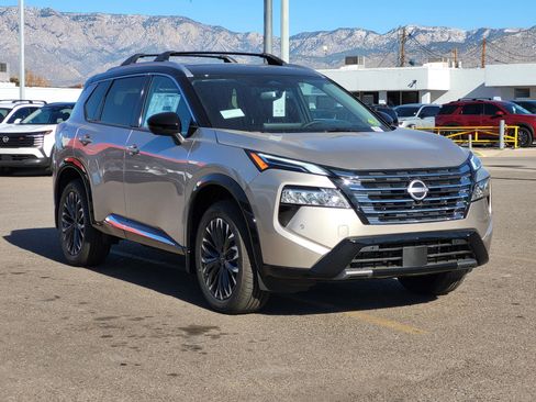 New 2026 Nissan Rogue Platinum w/ Platinum Premium Package AWD/4WD image 3