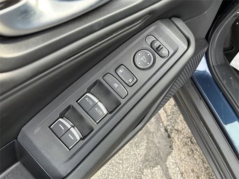 Used 2025 Honda Accord SE image 22