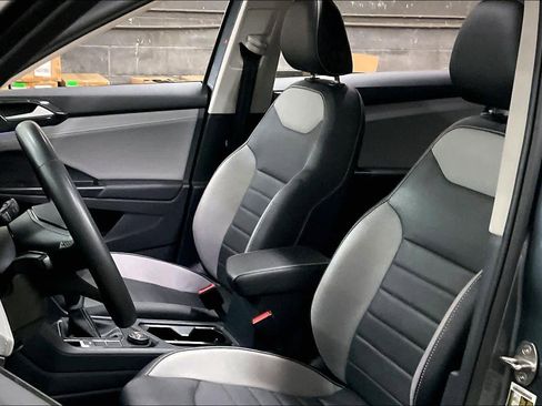 Used 2022 Volkswagen Taos SEL image 27