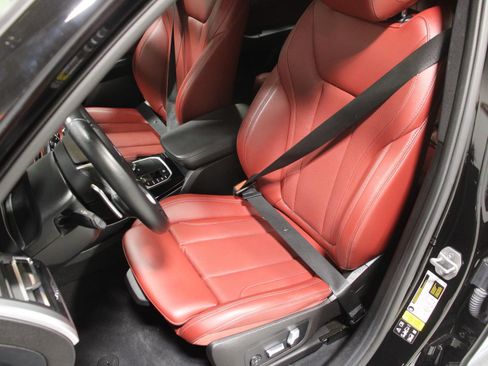 Certified 2023 BMW X3 xDrive30i w/ Convenience Package image 12