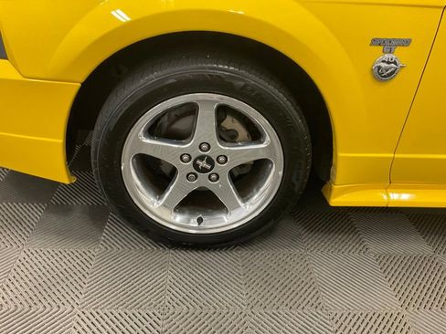 Used 2004 Ford Mustang GT RWD image 21