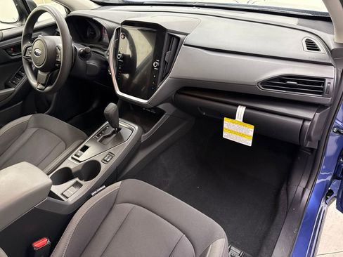 Used 2025 Subaru Crosstrek 2.0i Premium image 23