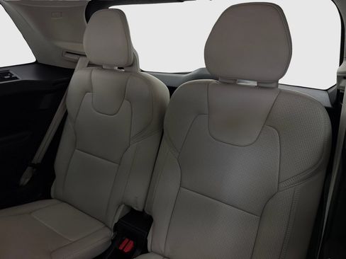 Used 2018 Volvo XC90 T6 Inscription w/ Luxury Package AWD/4WD image 41