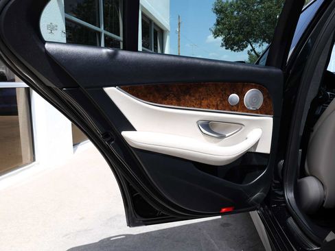Used 2019 Mercedes-Benz E 450 4MATIC Sedan image 48