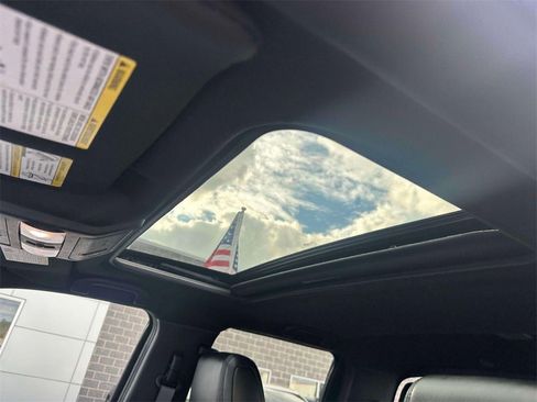 Certified 2022 Nissan Frontier PRO-4X w/ Pro-4X Premium Package image 21