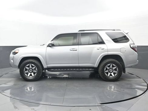 Used 2024 Toyota 4Runner TRD Off-Road Premium w/ Moonroof Package AWD/4WD image 7