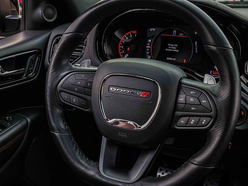 Used 2023 Dodge Durango GT image 9