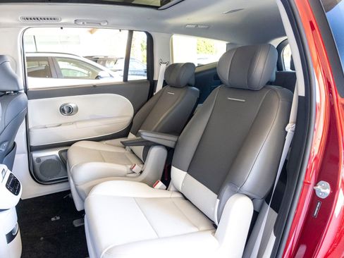 New 2026 Hyundai Ioniq 9 Limited image 20