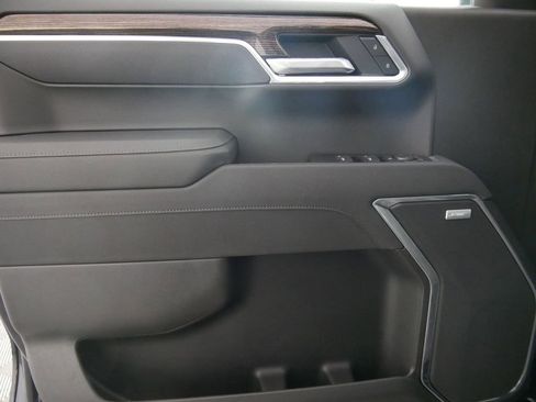 New 2026 GMC Sierra 1500 Elevation w/ Preferred Package image 11