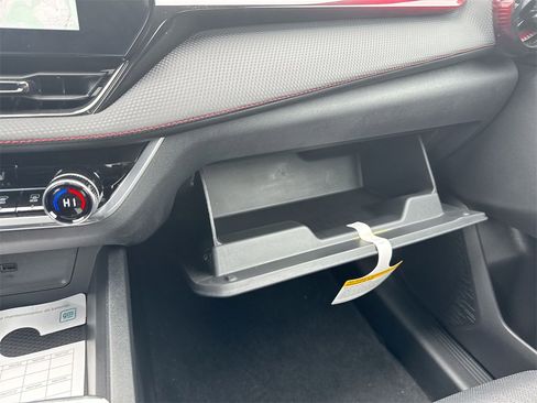 New 2026 Chevrolet Equinox RS image 34