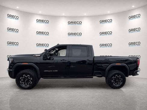 Used 2026 GMC Sierra 2500 AT4X AWD/4WD image 4