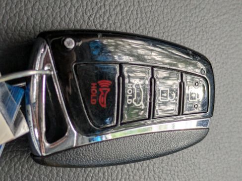 Used 2014 Hyundai Santa Fe Limited image 33