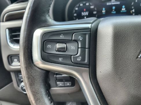 Used 2022 Chevrolet Tahoe LT w/ LT Signature Package AWD/4WD image 36