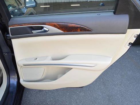 Used 2014 Lincoln MKZ AWD w/ Equipment Group 102A Reserve image 50