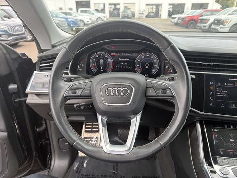 Used 2023 Audi Q8 Premium w/ Convenience Package AWD/4WD image 18